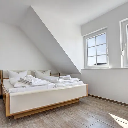 Heimburgers Haus 1 * Trassenheide